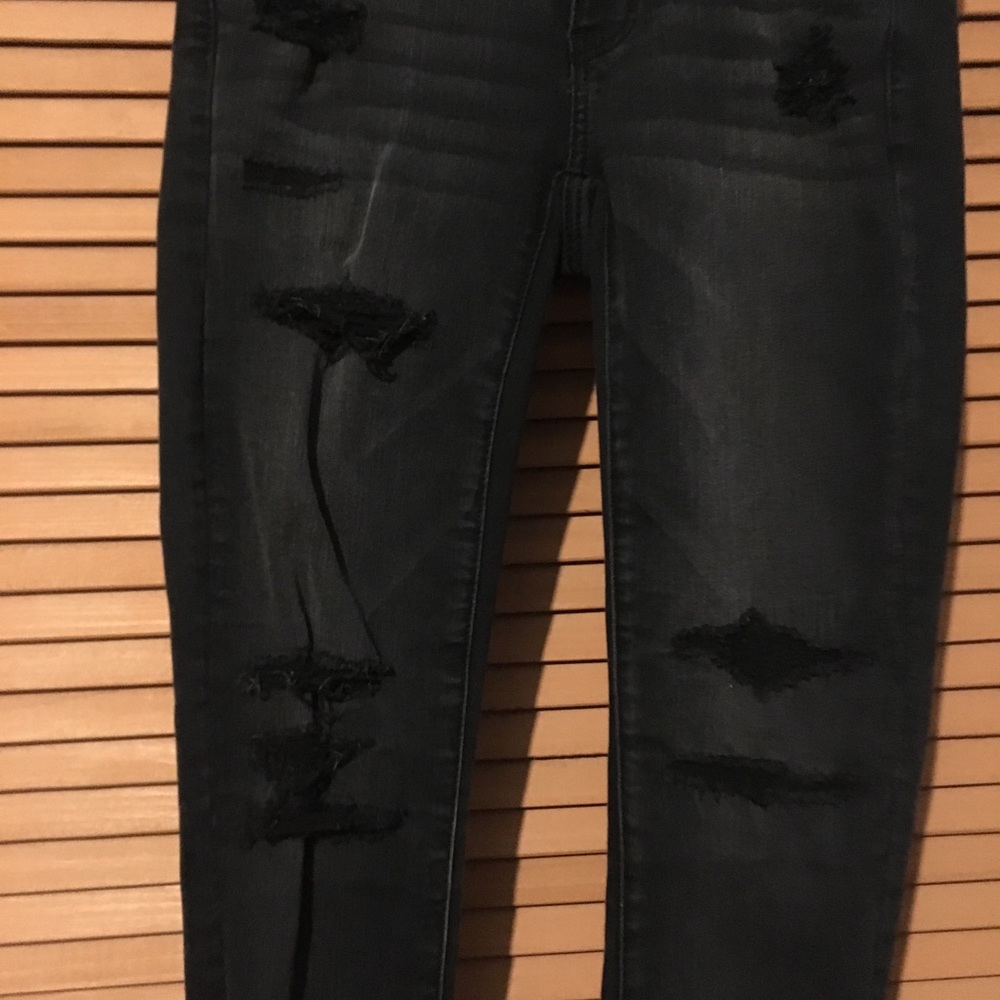 AE size 4 - Picture 2 of 3